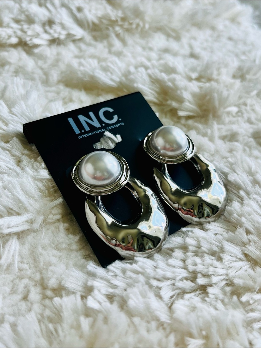 I.N.C. Silver-Tone Imitation Pearl Sculptural Drop Earrings - Picture 3 of 5
